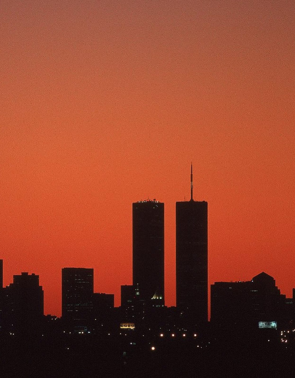 NYC skyline featuring the Twin Towers (taken by Jamie Squire for Getty Images on Sep. 5th, 2001, @ Bloomberg).